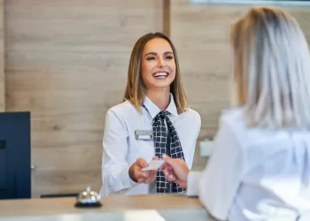 Ekonomik Tatil Yerleri Arayanlara Özel: Büyükada Erken Rezervasyon Otelleri