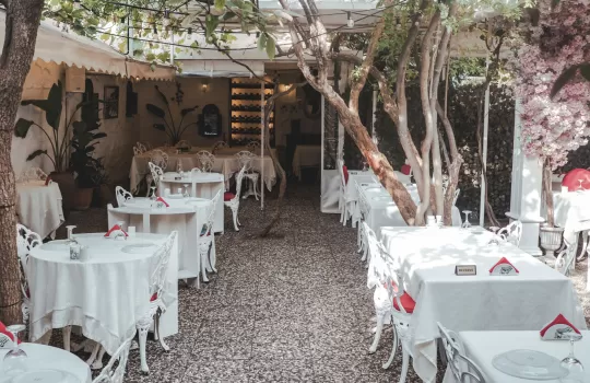 Buyukada Otel Restoran 9