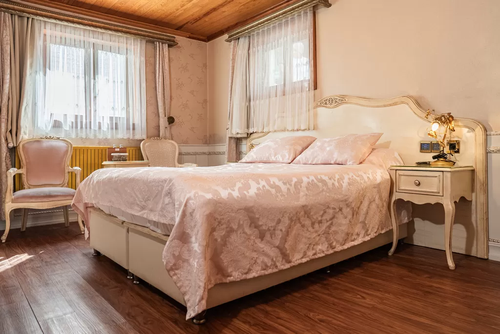 büyükada otel standart odalar