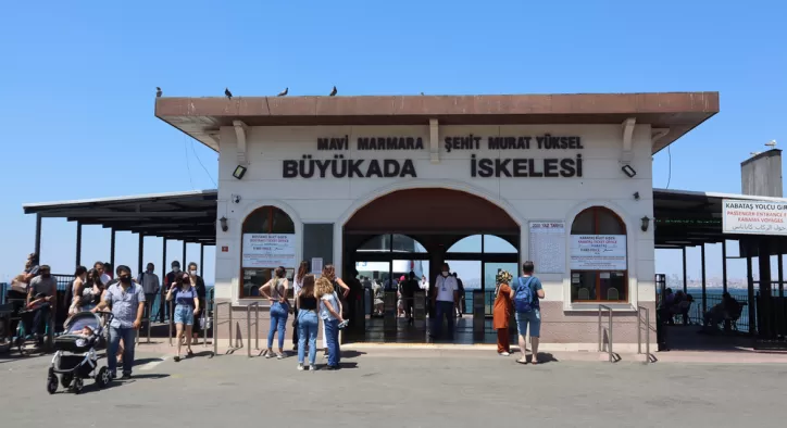 Büyükada’ya Nereden Gidilir?